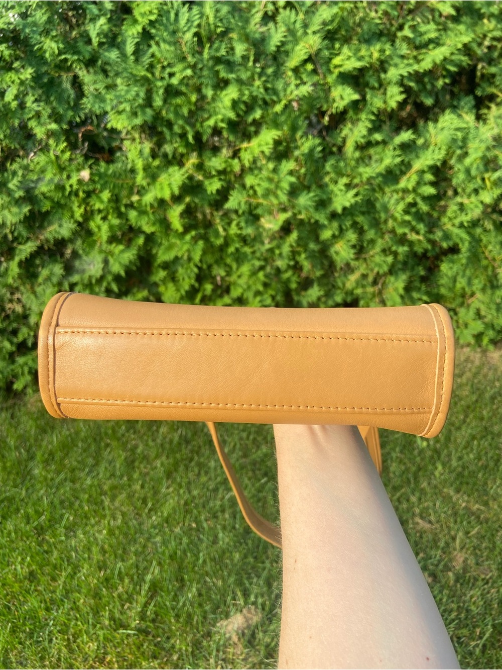 VINTAGE COACH BAG (RARE COLOR) - Picture 4 of 13